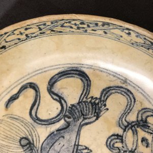 Cinq bols et assiettes en porcelaine de Chine bleu et blanc, Wanli, Tianqi et époque Transition — photo 10