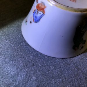 Cinq bols et une tasse et soucoupe Wu Shuang Pu en porcelaine de Chine famille rose, 19ème — photo 18