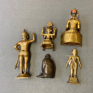Cinq figures en bronze, Inde, Japon et Tibet, 19/20ème — photo 12