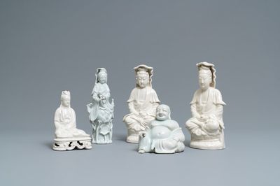 Cinq figures en porcelaine blanc de Chine de Dehua, 19/20ème