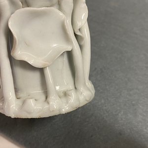 Cinq figures en porcelaine blanc de Chine de Dehua, 19/20ème — photo 13