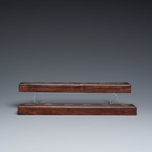 Cinq objets de lettrés en bambou, bois incrusté, os et pierre à savon, Chine, 19/20ème — photo 4