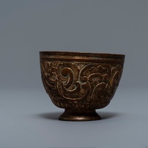 Cinq objets votives bouddhistes en bronze, Tibet et Népal, 18/19ème — photo 16