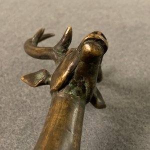 Cinq objets votives bouddhistes en bronze, Tibet et Népal, 18/19ème — photo 28
