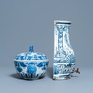 Cinq pièces en faïence en bleu et blanc, Delft et France, 18/19ème — photo 9