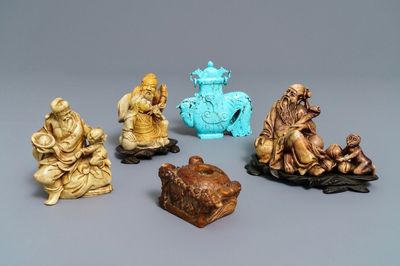 Cinq pièces en pierre à savon et turquoise sculptée, Chine, 19/20ème