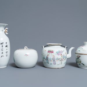 Cinq pièces en porcelaine de Chine famille rose, 19/20ème — photo 4