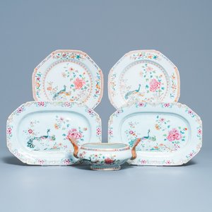 Cinq pièces en porcelaine de Chine famille rose à décor de deux paons, Qianlong — photo 1