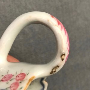 Cinq pièces en porcelaine de Chine famille rose à décor 'pseudo feuille de tabac', Qianlong — photo 14