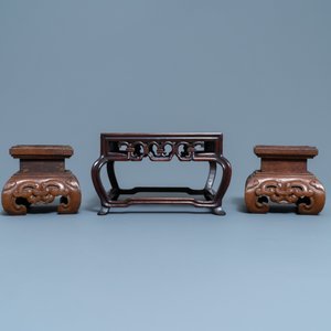 Cinq socles en bois sculpté, Chine, 19/20ème — photo 9