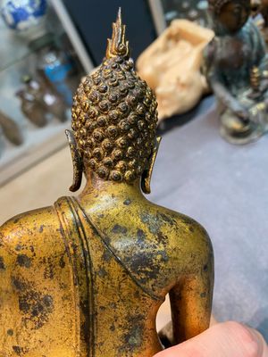 Cinq statuettes en albâtre, bronze et cuivre, Asie, 19/20ème — photo 6