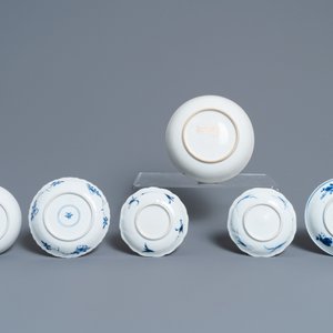 Cinq tasses et soucoupes et une coupe en porcelaine de Chine, Kangxi/Qianlong — photo 3
