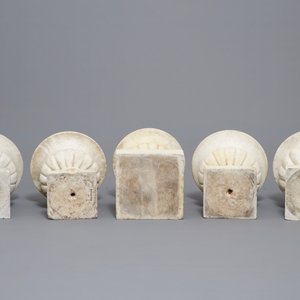 Cinq vases 'Medici' en marbre sculpté, Italie, 19ème — photo 3