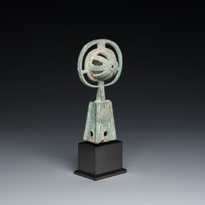 Cloche de char de type 'luan' en bronze, Chine, Zhou de l'Ouest — photo 1