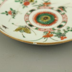 Collection d'assiettes, tasses et sous-tasses en porcelaine de Chine dont la plupart en bleu et blanc, 18e-19e — photo 14