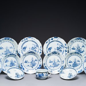 Collection de 13 pièces en porcelaine Chine en bleu et blanc de l'épave du Cargo Nankin, Qianlong — photo 1