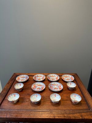 Collection de 23 tasses et soucoupes en porcelaine de Chine, Kangxi/Qianlong — photo 30
