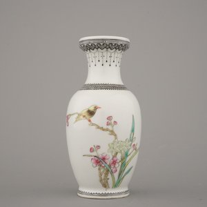 Collection de 7 vases en porcelaine de Chine, 20e — photo 13