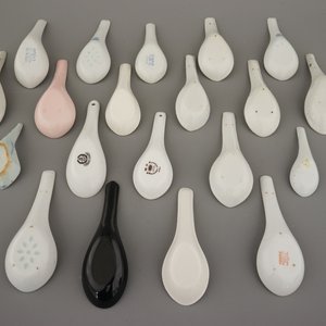 Collection de cuillères en porcelaine de Chine, 18e-20e — photo 13