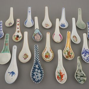 Collection de cuillères en porcelaine de Chine, 18e-20e — photo 22