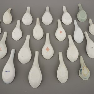 Collection de cuillères en porcelaine de Chine, 18e-20e — photo 23