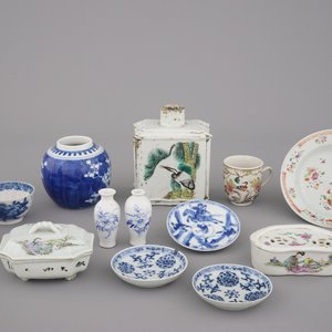 Collection de différents objets en porcelaine de Chine, 19e-20e — photo 1