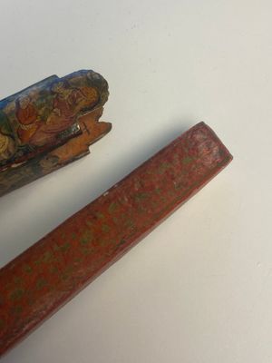 Collection de huit plumiers ou qalamdans en papier mâché laqué, art qajar, la Perse, 19ème — photo 53