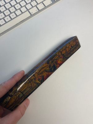 Collection de huit plumiers ou qalamdans en papier mâché laqué, art qajar, la Perse, 19ème — photo 85