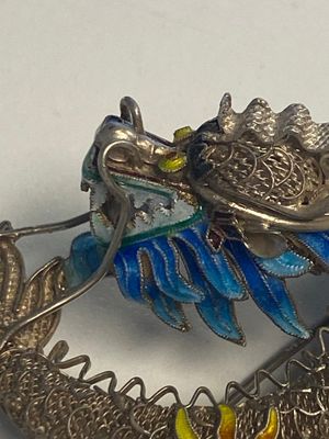 Collection variée de 16 pièces de bijoux et boîtes, dont du jade, de l'or et de l'argent, Chine, 19ème — photo 53