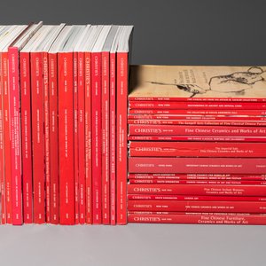 Collection variée de 89 catalogues de ventes aux enchères d'art chinois de Christie's, de 2000 à 2009 — photo 4