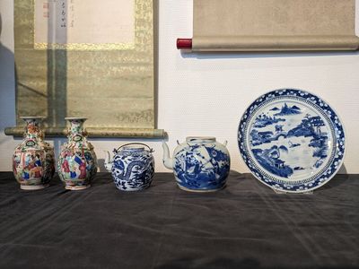 Collection variée en porcelaine de Chine, 19/20ème — photo 4