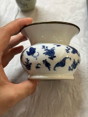 Collection variée en porcelaine de Chine en bleu et blanc et famille rose, 18ème et postérieur — photo 17