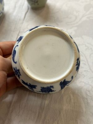 Collection variée en porcelaine de Chine en bleu et blanc et famille rose, 18ème et postérieur — photo 20