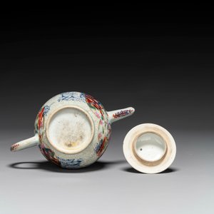 Collection variée en porcelaine de Chine en bleu et blanc et famille rose, Qianlong et postérieur — photo 13