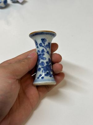 Collection variée en porcelaine de Chine en bleu et blanc, Kangxi/Qianlong — photo 3