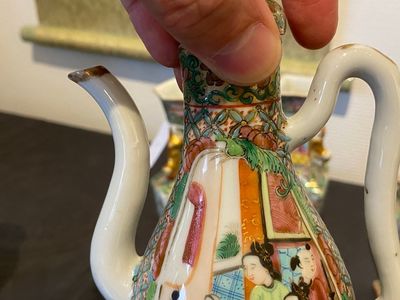 Collection variée en porcelaine de Chine famille rose de Canton, 19ème — photo 23