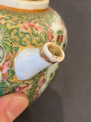 Collection variée en porcelaine de Chine famille rose de Canton, 19ème — photo 26