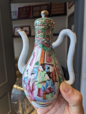 Collection variée en porcelaine de Chine famille rose de Canton, 19ème — photo 30