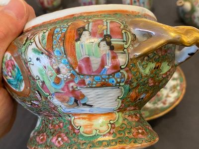 Collection variée en porcelaine de Chine famille rose de Canton, 19ème — photo 8