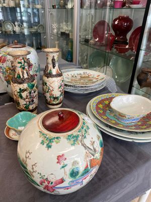Collection variée en porcelaine de Chine famille rose et qianjiang cai, 19/20ème — photo 1