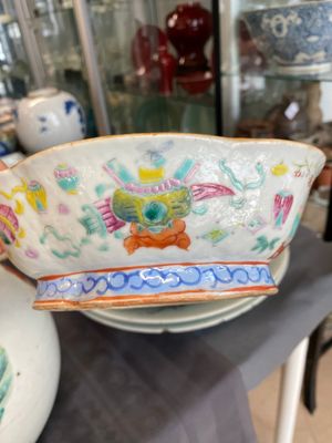 Collection variée en porcelaine de Chine famille rose et qianjiang cai, 19/20ème — photo 11