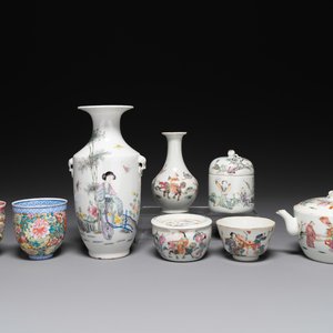 Collection variée en porcelaine de Chine famille rose et qianjiang cai, 19/20ème — photo 1
