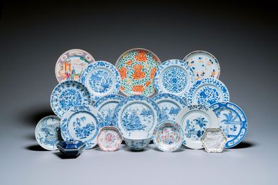 Collection variée en porcelaine de Chine, Kangxi et postérieur — photo 2