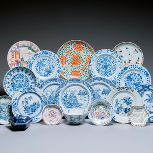 Collection variée en porcelaine de Chine, Kangxi et postérieur — photo 1