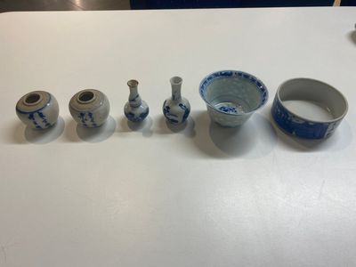 Collection variée en porcelaine de Chine, Ming et postérieurs — photo 9