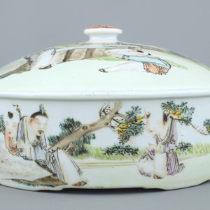 Coupe couverte en porcelaine de Chine, style Qianjiang, 19e-20e — photo 1