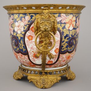 Coupe en porcelaine de Chine avec monture ormolu, 19e — photo 9