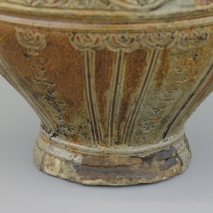 Cruche armoriale importante en grès de <raeren, monture en étain, env. 1600 — photo 18