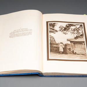 D. Mennie and P. Weale: 'The Pageant of Peking', Shanghai, dated Feb. 1922 — photo 5