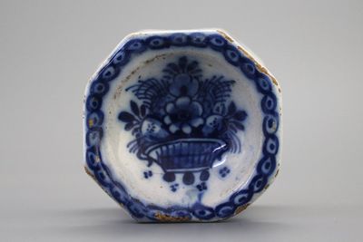 Delfts blauw en wit zoutvaatje,18e eeuw